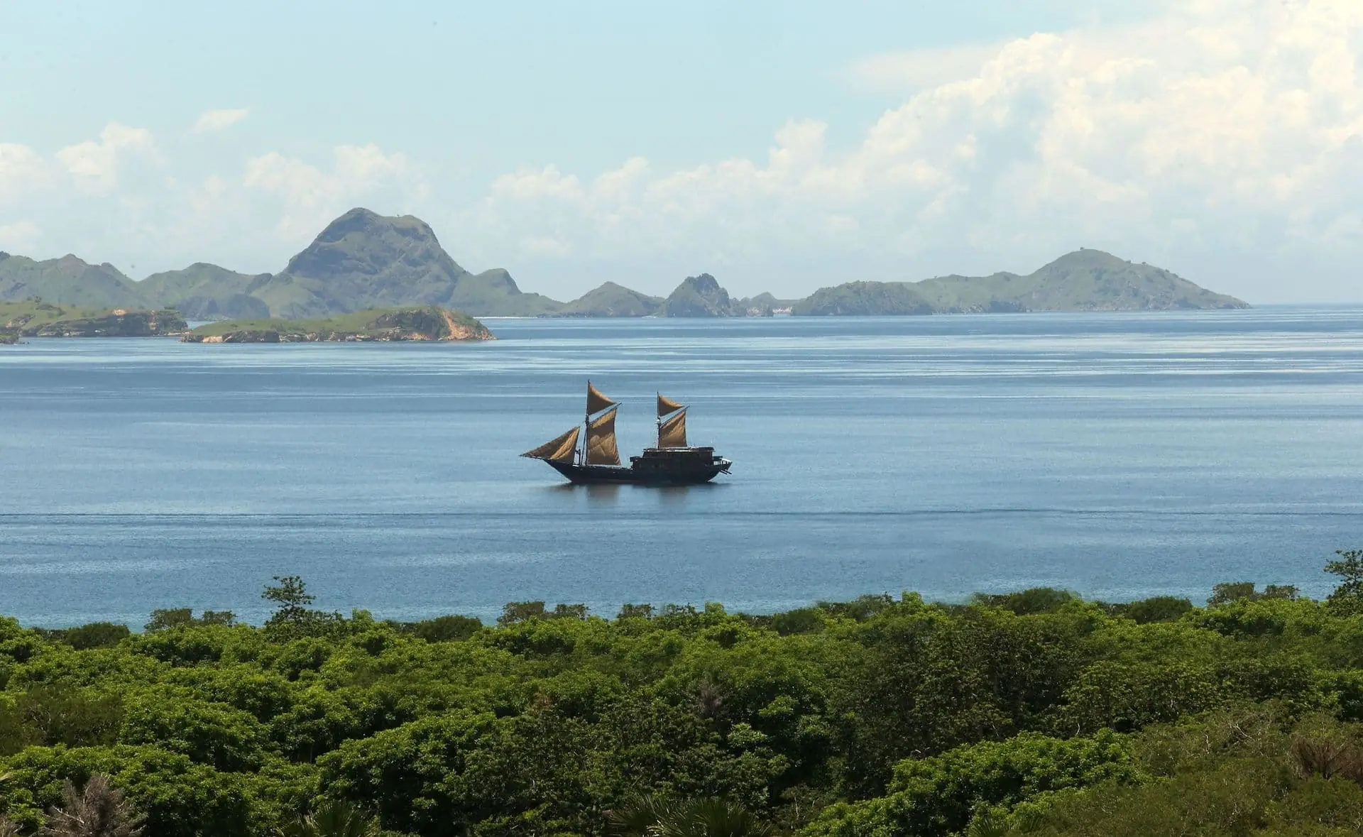 alila-20-purnama-20-20-exterior-2010-2-1920-x-1179