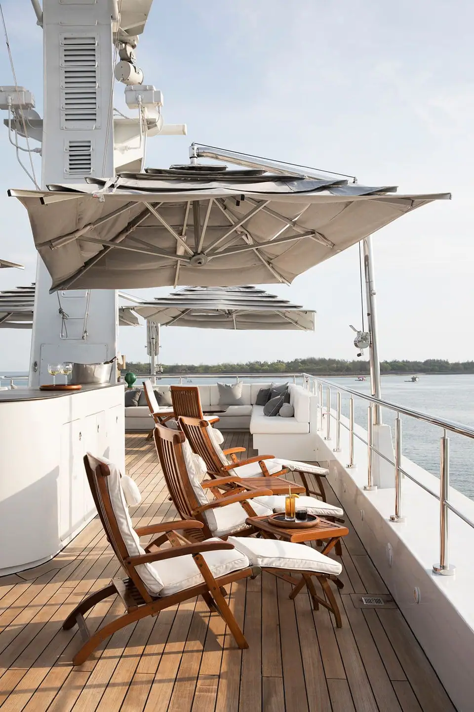 aqua-20-blu-20-20-sun-20-deck-20-2001-1080-x-1620