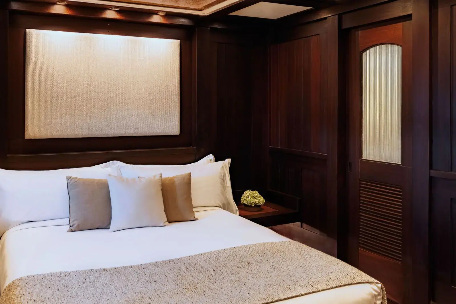 cabin-1-1-1920-x-1281