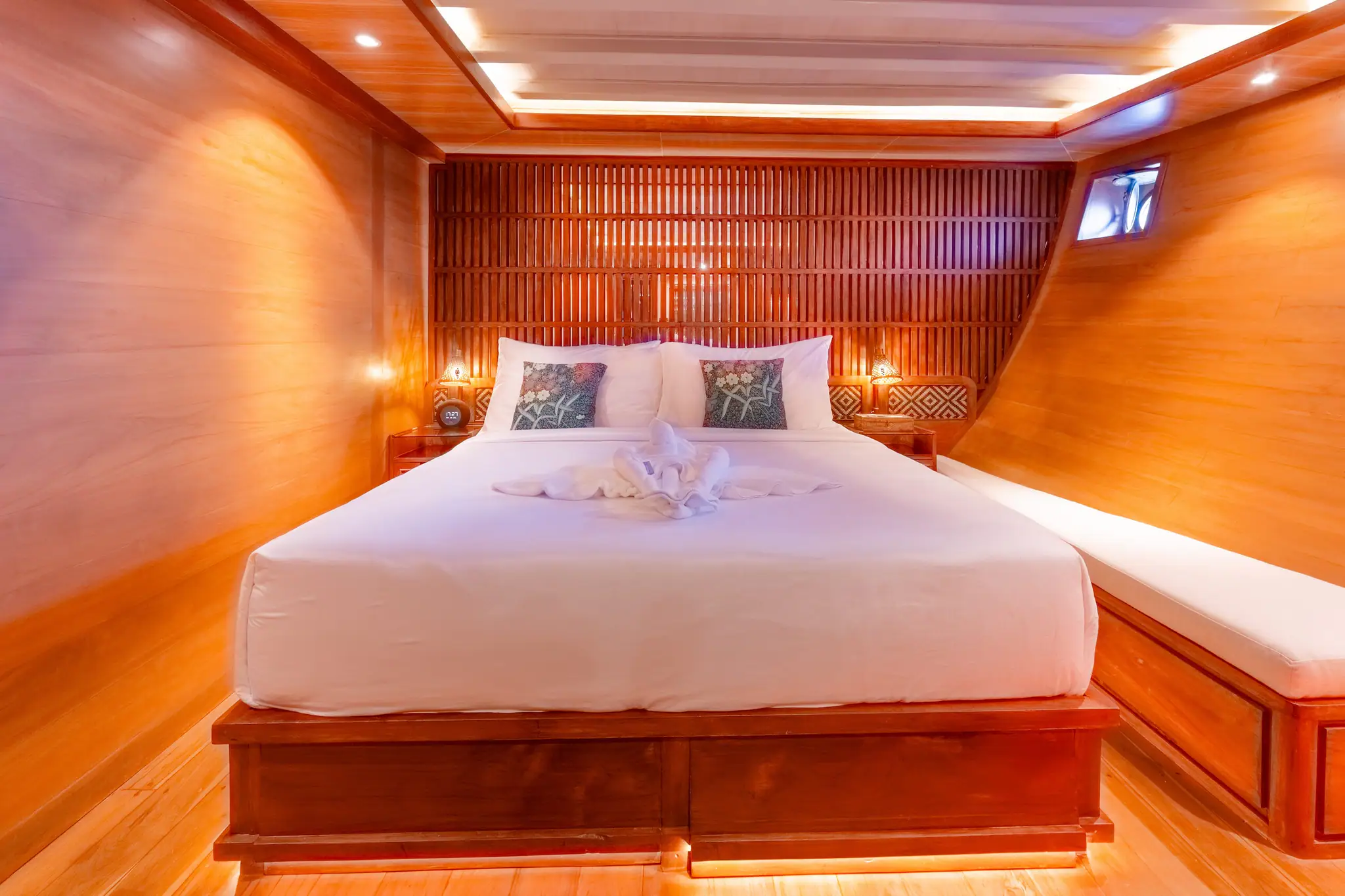 cabin-3-lower-deck-3