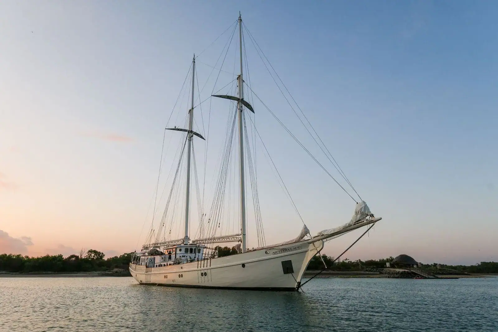 The Phinisi Mutiara Laut Yacht Charter