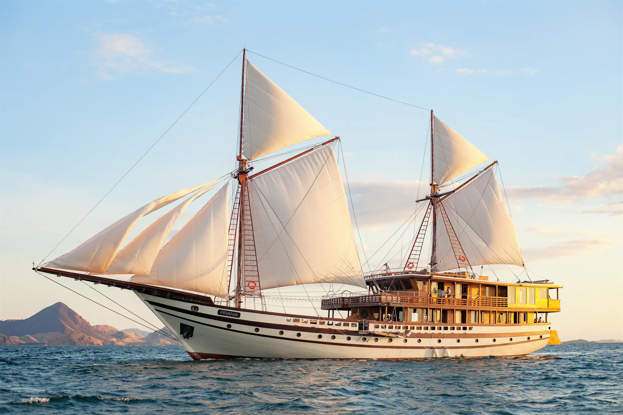 Prana by Atzaro Luxury yacht Charter