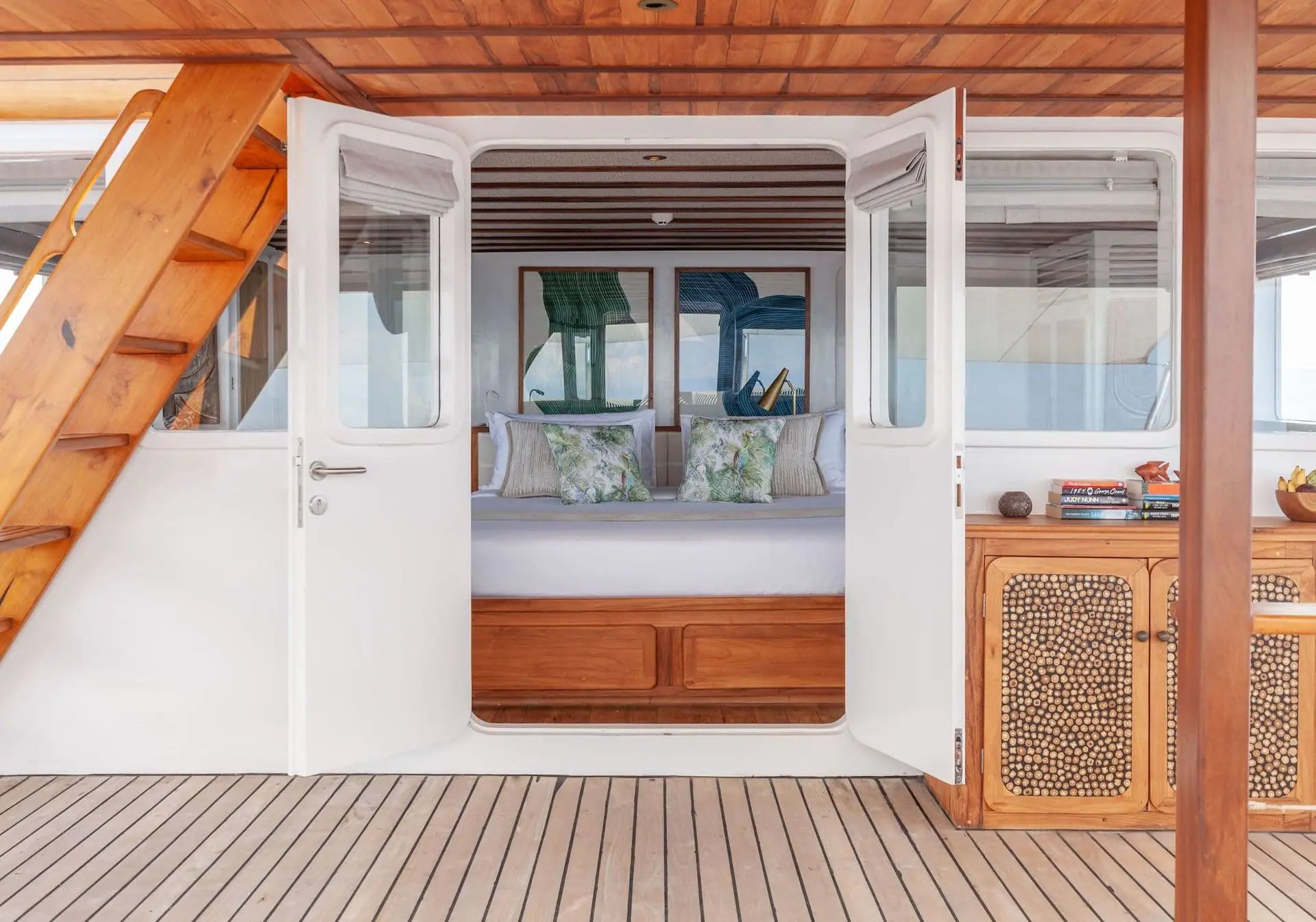 rascal-20-rebel-20-bali-20-interiors-2-1920-x-1346