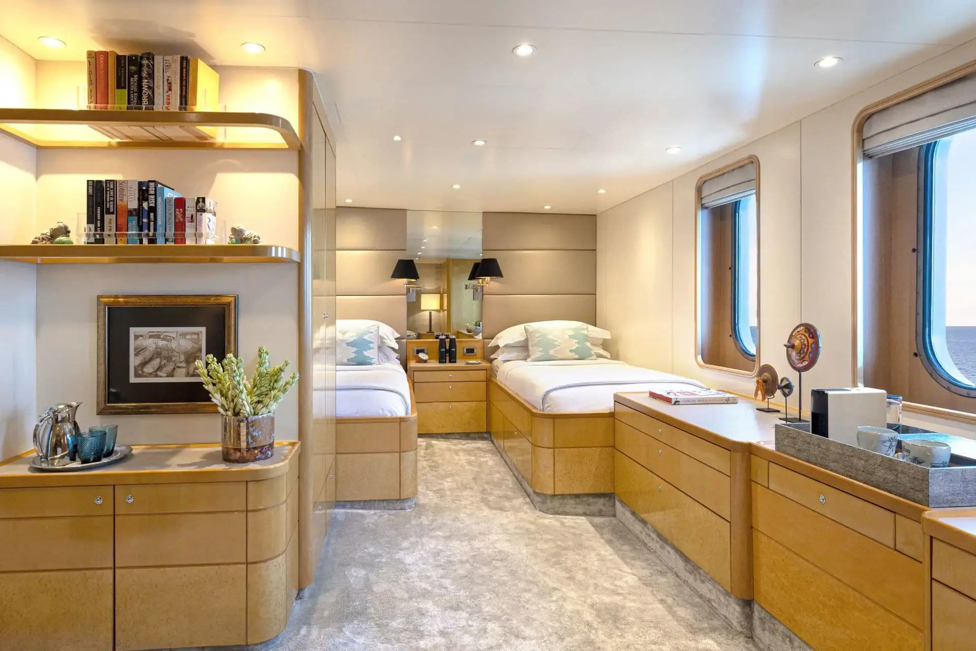 suite-202-cat-i-01-1920-x-1280